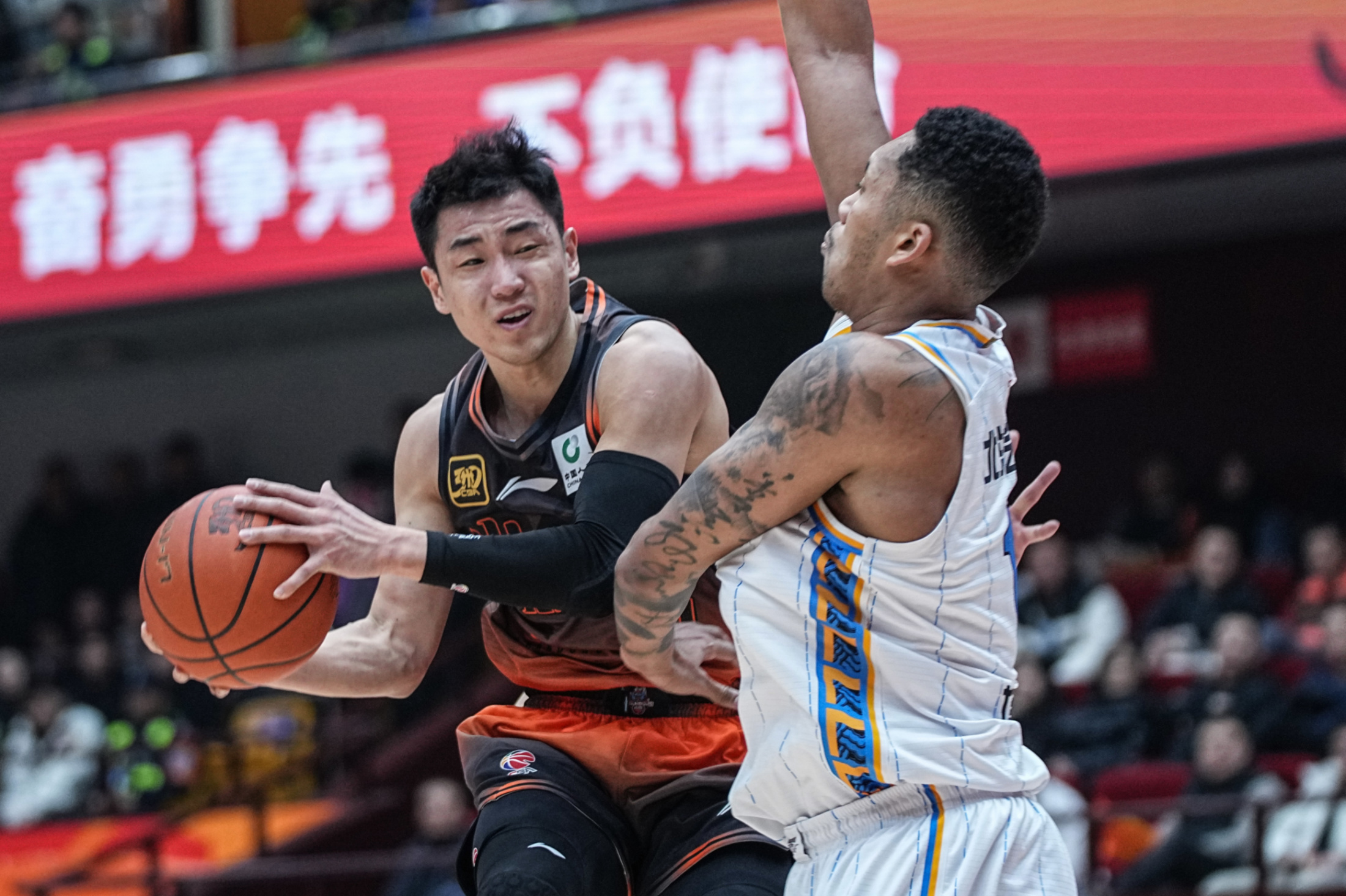 包含山东男篮迎西甲关键赛，国际比赛日刷新队史纪录，目标明确，阵容厚度经受考验的词条-半岛体育在线